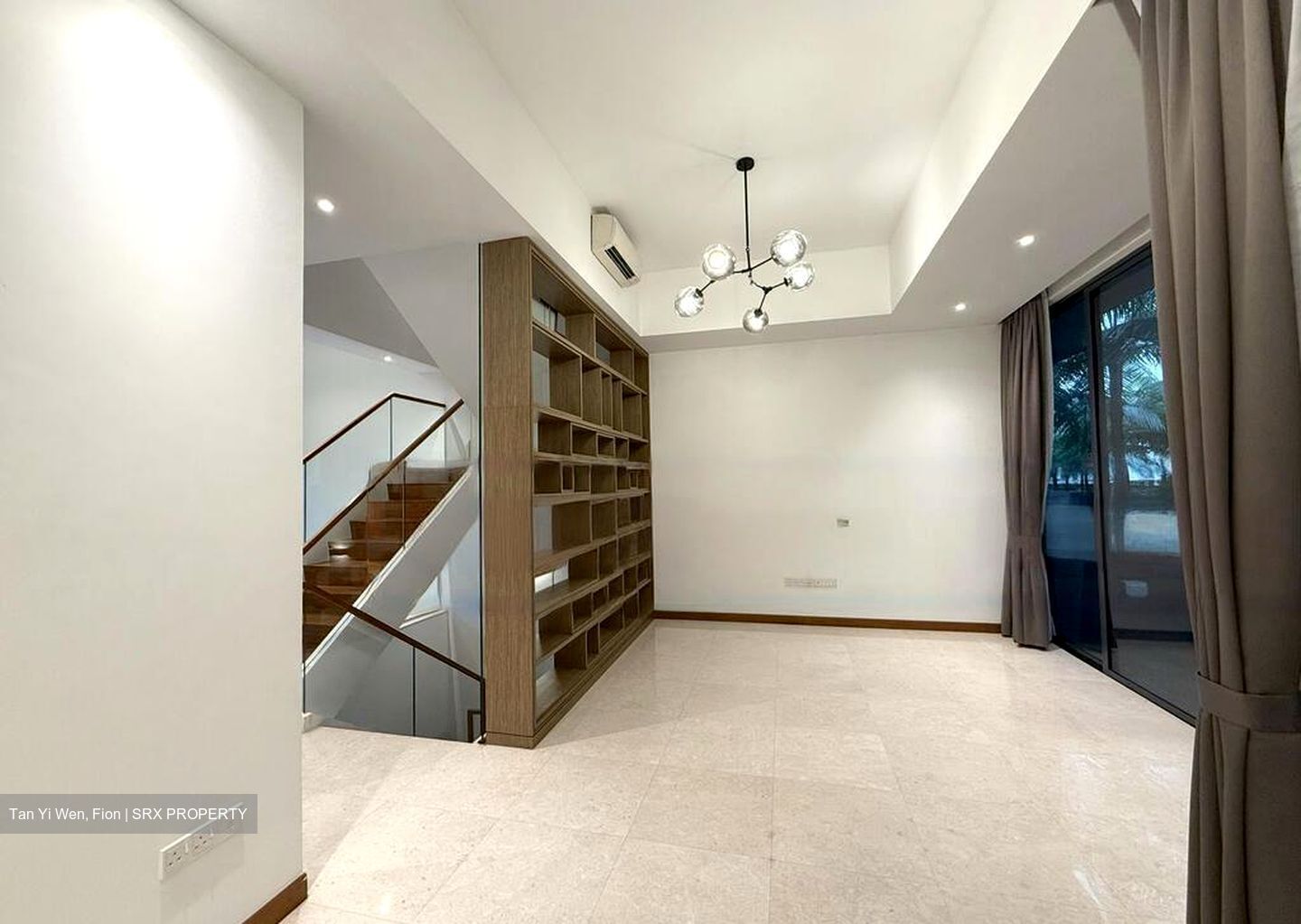 Alana (D28), Terrace #473438041